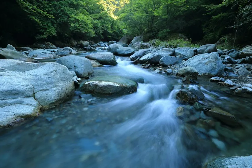 Small hydroelectric plant